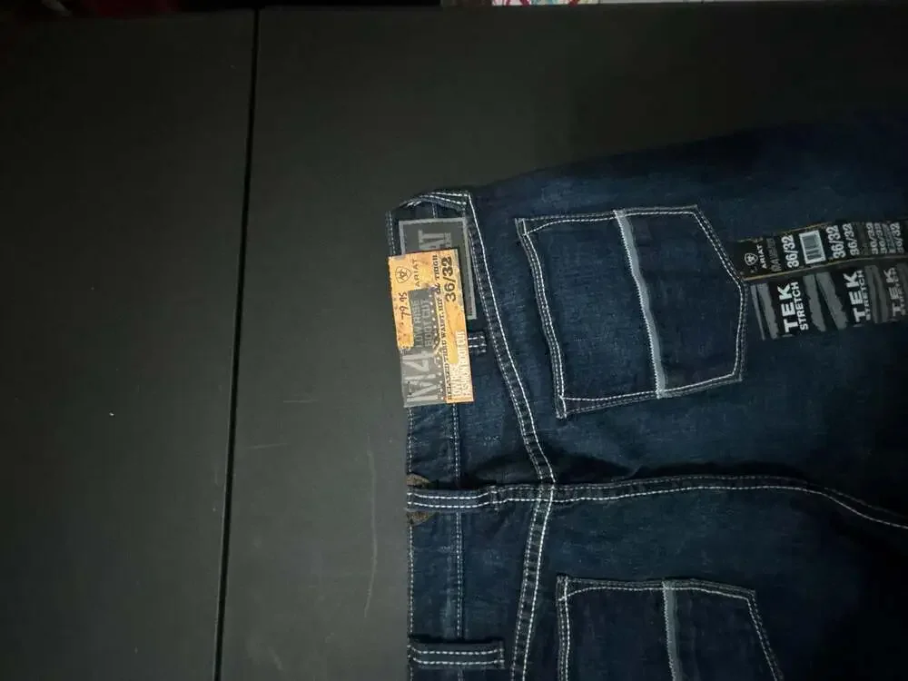Ariat M4 Low Rise Relaxed Boot Cut Jeans Size 36/32